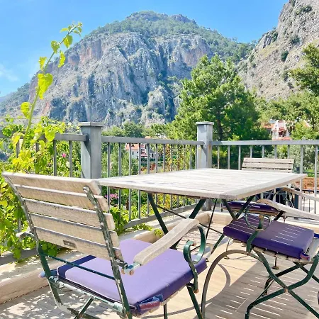 Forest Largely Designed Private With Pool And Garden