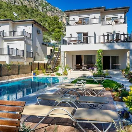 Forest Largely Designed Private With Pool And Garden * Göcek